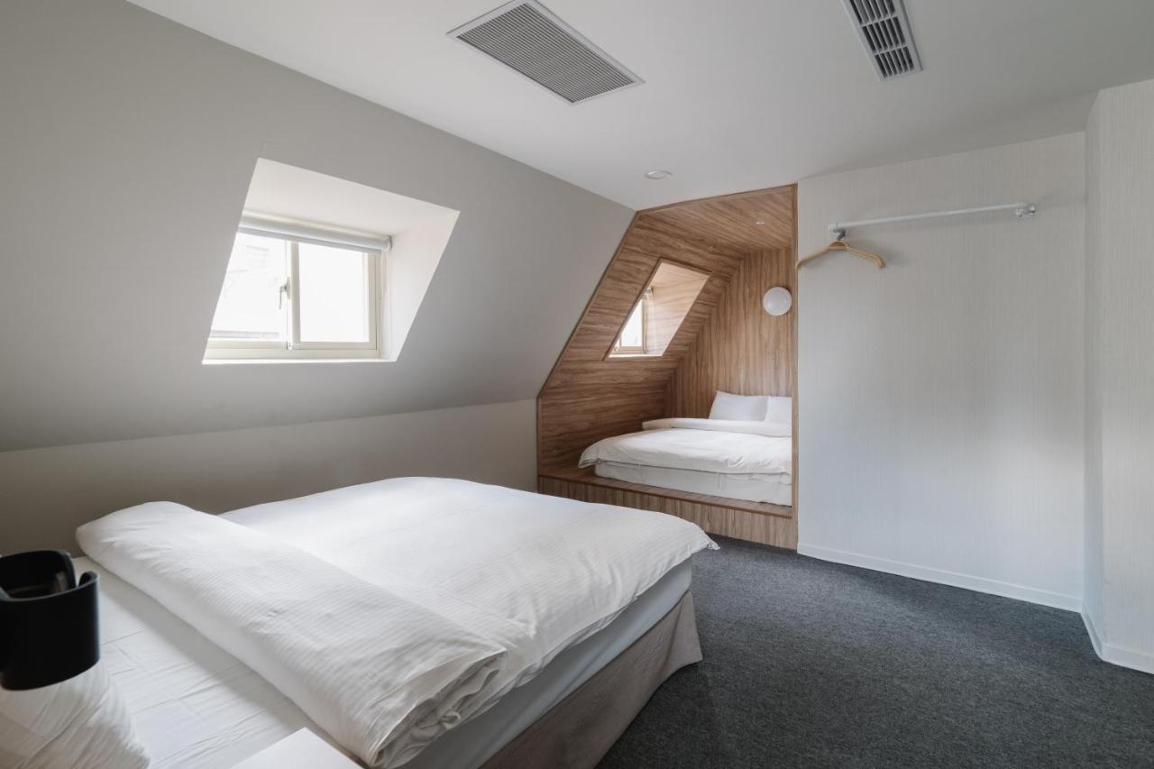 Hotel Attic Taipeh Exterior foto